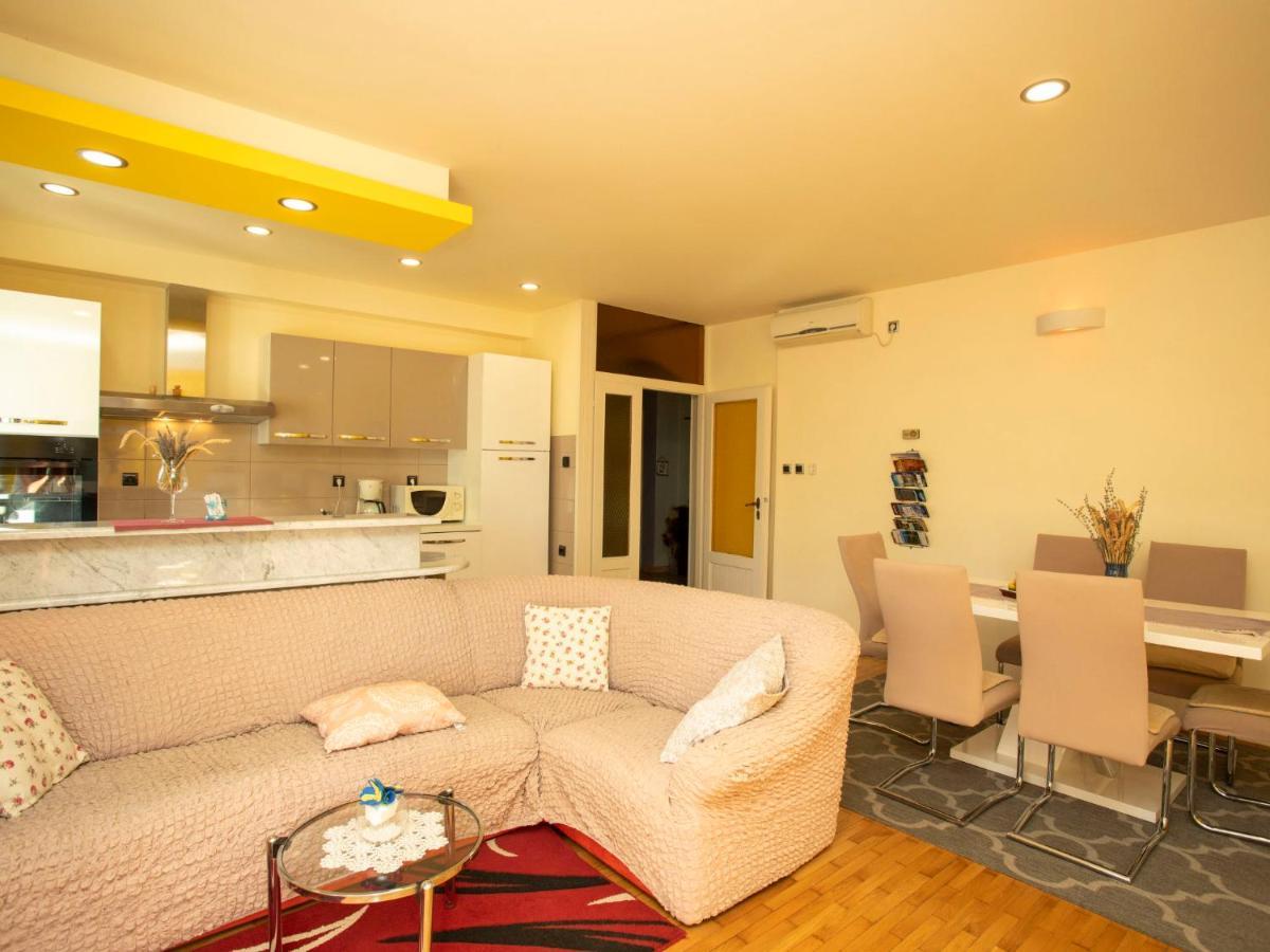 Apartment Olivia By Interhome Pican Exterior photo